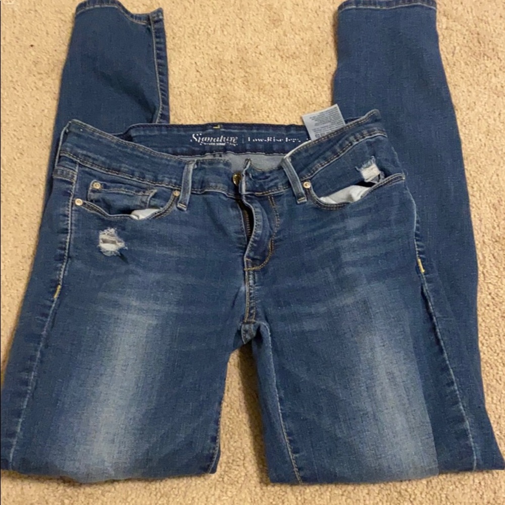 Signature low-rise jeans dark blue cute and comfy